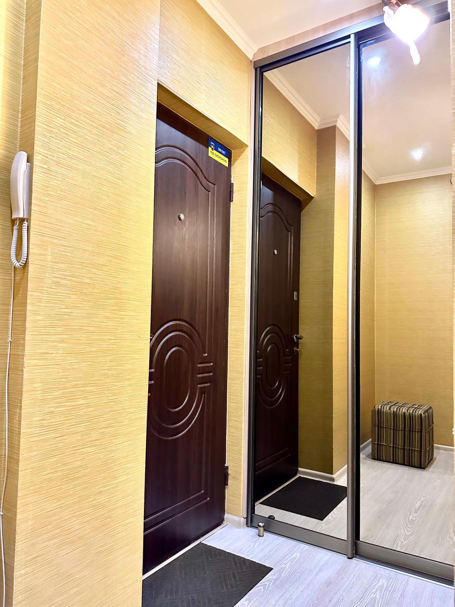 Apartments With A Coffee Machine In The City Center, Near A Park And Zlata Plaza Rivne Bagian luar foto